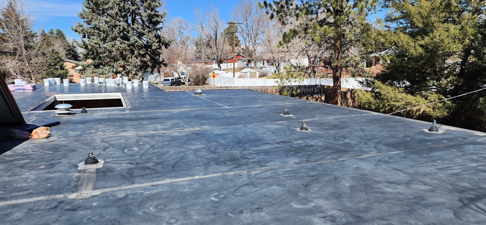 how to choose the best commercial roof in Greeley