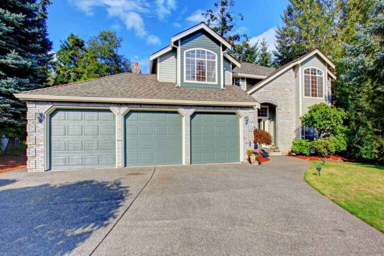 Trusted Residential Roofing in Evans CO